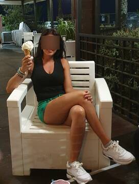 Public Photo of Hotlella