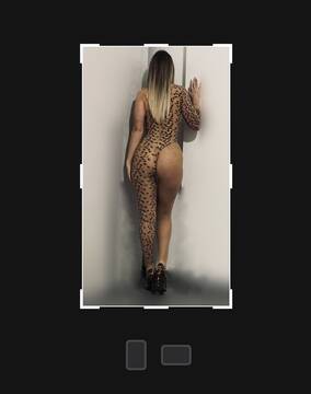 Public Photo of Sofia_28