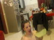 Pasticcio con farina, birra piu pompino al fidanzato