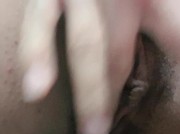 Mi tocco per noia aspettando...